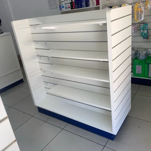 Vendo gôndolas 