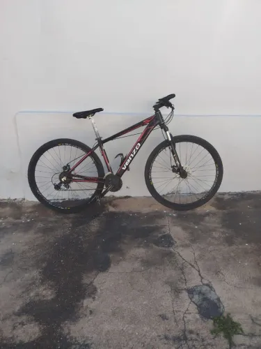 Bicicleta para atividade física 