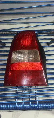 Lanterna traseira parati g3 ano 2002 fase 2 lado motorista