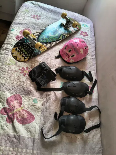 Skates 
