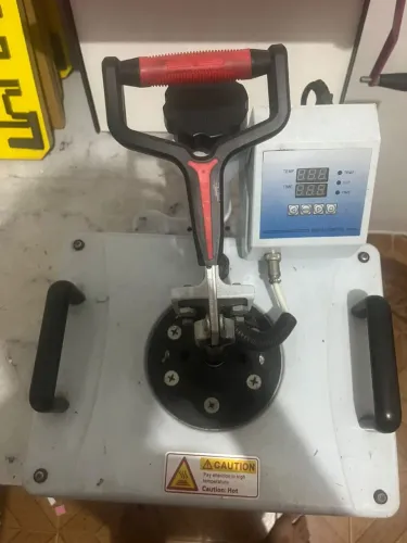 Prensa térmica para Camisetas e Copo 