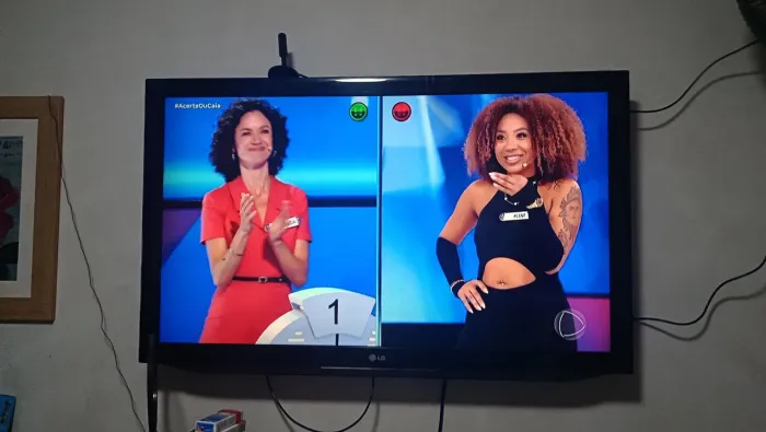 Televisão PLASMA de 45 polegadas - LG 