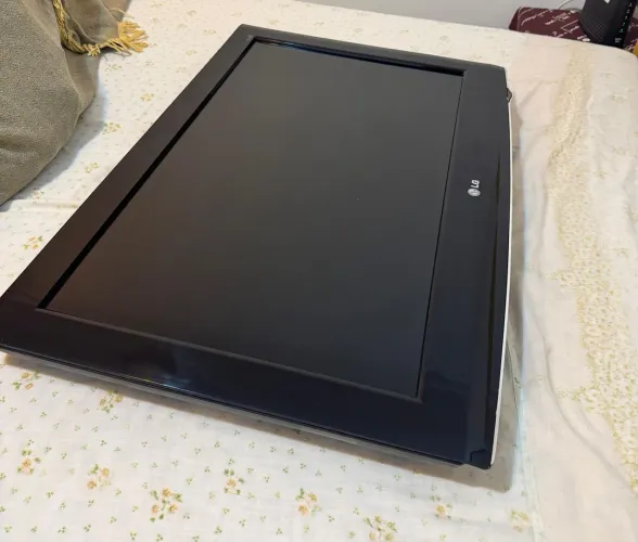 Televisão LG 32' polegadas LCD