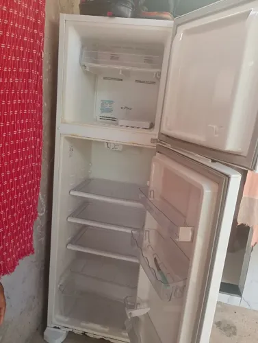 Vendo geladeira