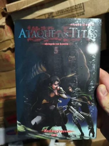 Ataque dos Titãs 2 em 1 vol 5