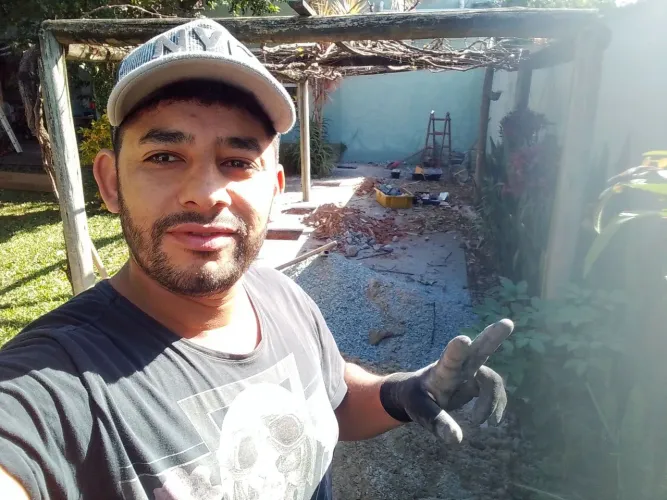 Construção, reformas, pedreiro, carpinteiro, deck, telhado, pedreiro 