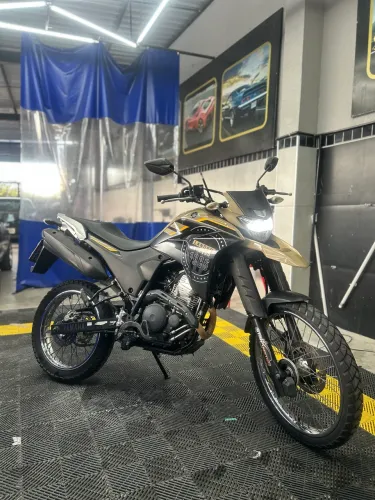 XTZ LANDER 250cc ABS