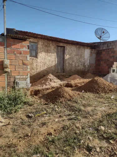 Vendo uma casa 45 mil