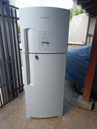 Vende Geladeira Brastemp Ative smart Ice duplex Frost Free 