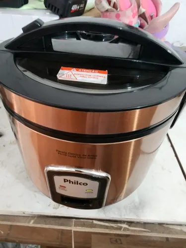 Panela de Arroz Philco PH10 Gold Visor Glass Maxx Gold 4L 800W Dourado 220V
