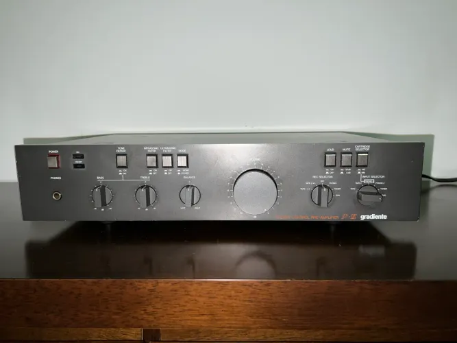 Pré Amplificador Gradiente P-ll 