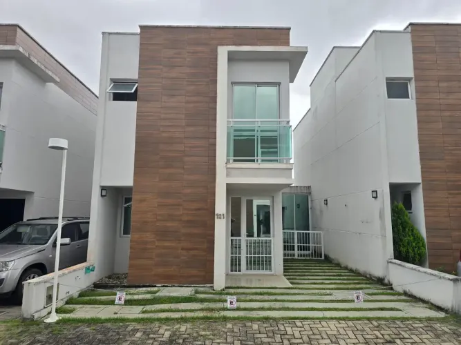 CASA DUPLEX PARA VENDA NO EUSÉBIO