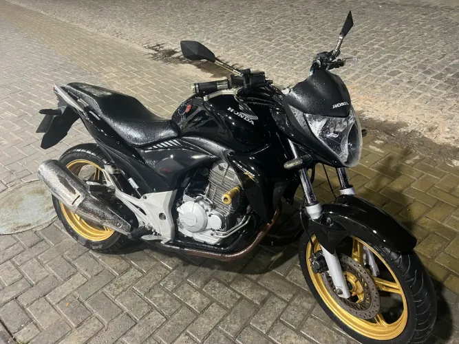 CB 300 Nova