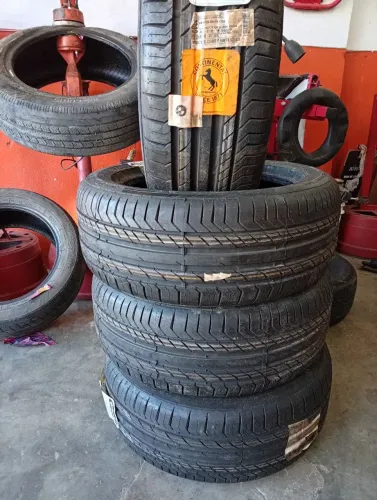 Pneu aro 225.50.R17