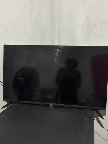 Tv semi nova 