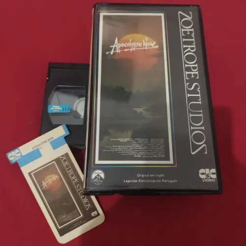 VHS Apocalypse Now (Legendado) - Com ficha T