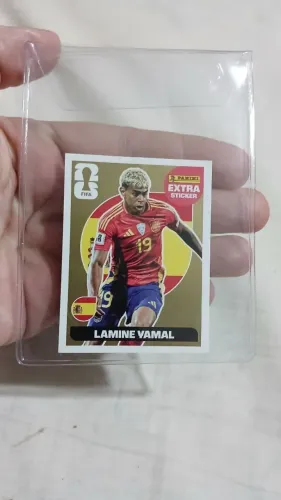 Extra Sticker Lamine Yamal Gold