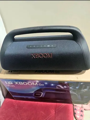 Caixa de som Bluetooth LG XBOOM à prova d'água e 24 horas de bateria