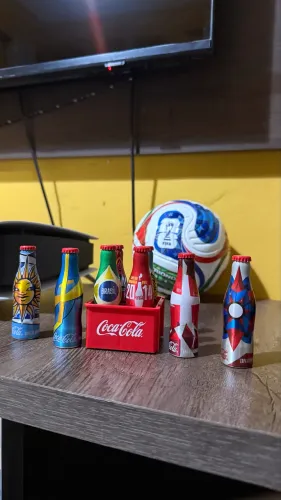 Vende-se garrafinha da coca cola copa do mundo 2014