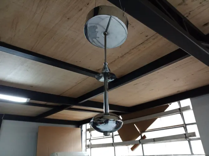 Base de Lustre em Metal