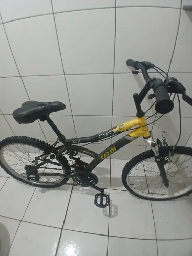 Bicicleta caloi aro 24