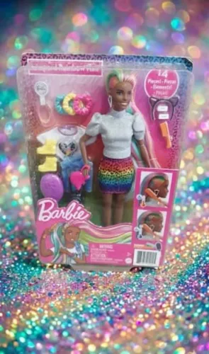 Barbie Penteado Arco Iris 