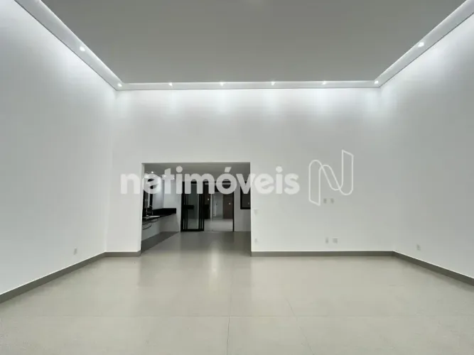 Casa alto padrão de 500m²; no Condomínio RK, 4 suítes, piscina, churrasqueira - R$ 2.200.0