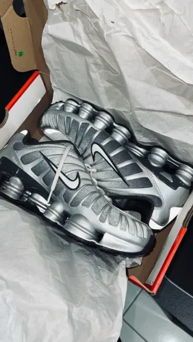 NIKE SHOX TL PRINT METALLIC