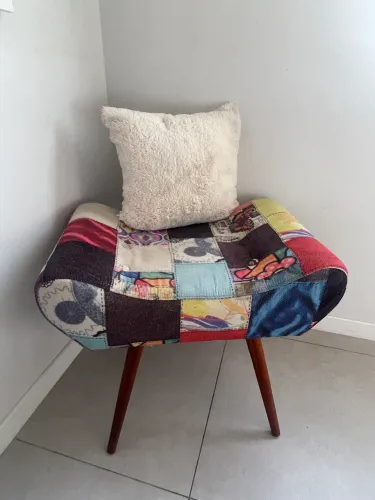 Poltrona tipo Romero Britto