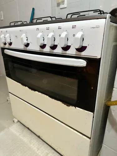 Fogão 6 bocas esmaltec