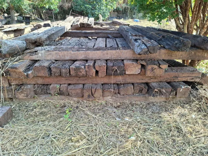 Lote de dormentes $$$ 10.000.