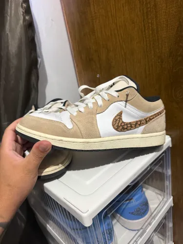 Nike air Jordan low 1 elefante