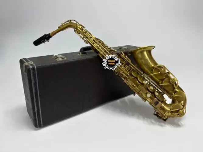 SAX ALTO JUPITER JAS-567 USADO E REVISADO