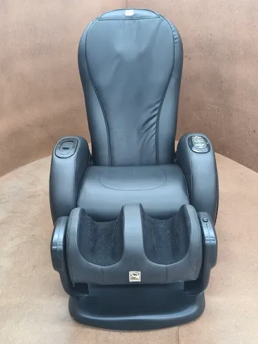 OPORTUNIDADE: POLTRONA DE MASSAGEM RELAX MEDIC (MOD. EC576)