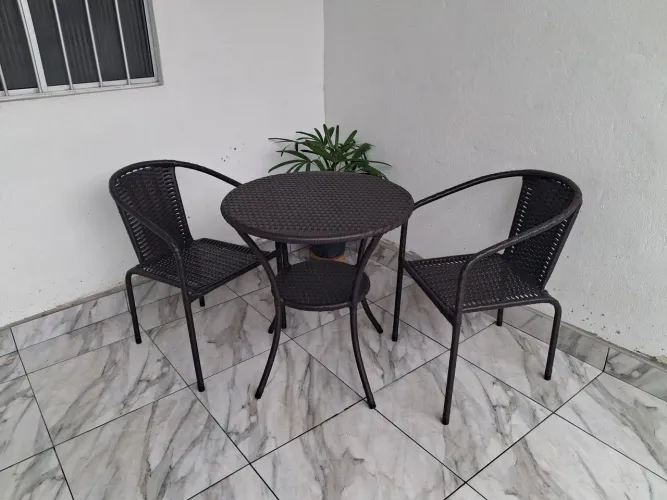 Jogo de cadeiras varanda em fibra sintética