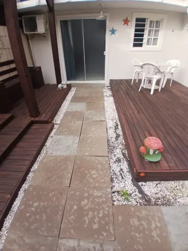 Alugo kitnet/loft Anual - Centro dos Ingleses