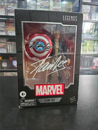 ACTION FIGURE Marvel Legends Stan Lee Avengers 15cm Hasbro