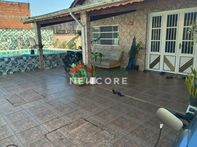 Casa em Rua Santa Tereza - Jussara - Mongaguá/SP