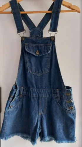 Jardineira jeans