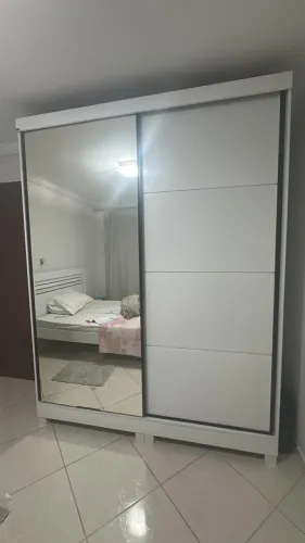 Guarda Roupa