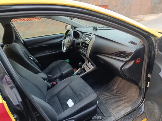 Toyota Yaris XL Live Sedan 1.5 Flex 16V 4P AUT 2021