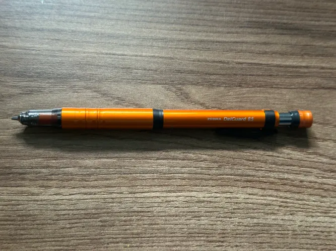 Lapiseira Zebra Delguard LX Laranja 0.5
