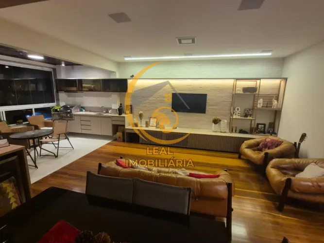 Apartamento para Venda em Niterói, Ingá, 3 dormitórios, 1 suíte, 3 banheiros, 2 vagas