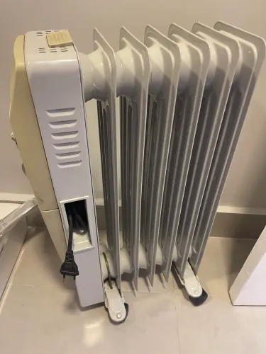 aquecedor a óleo perfeito estado 220v