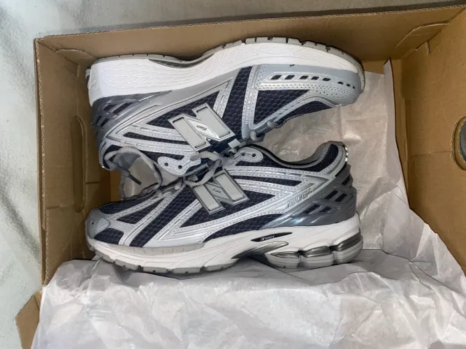 Tênis New balance 1906r 37