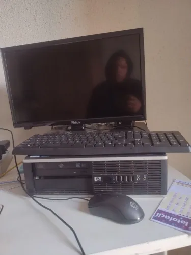 Vende um computador completo