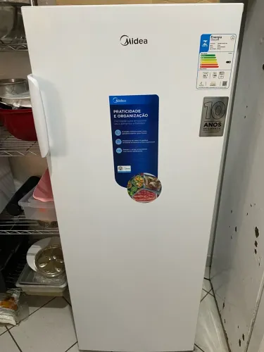 Freezer vertical midea 196L apenas 10 meses uso
