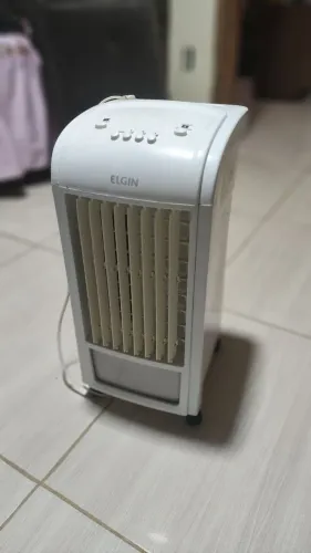Umidifcador de Ar Elgin Smart 3,5L (1 ano de uso)