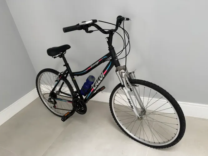 Bicicleta Caloi Rouge Aro 26 . Usada uma única vez .