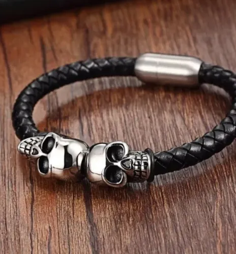 Bracelete viking couro e aço 21cm